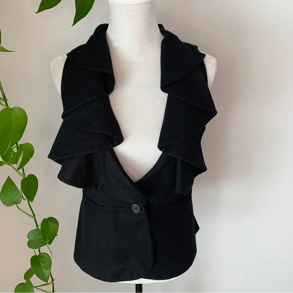 Anthropologie Tabitha Falling in Love wool ruffle vest size 6 - Picture 2 of 9